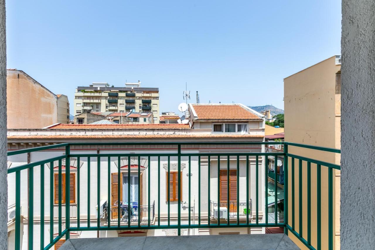 Villa Malfitano&Stazione Lolli Cozy Apartment Palermo Esterno foto